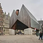 Huswell - Luxurious Duplex Studio In Prime Location, Heart Of Ghent