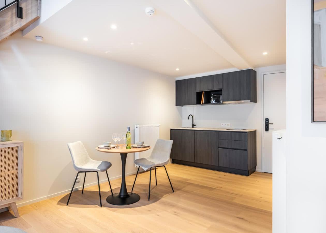 Huswell - Luxurious Duplex In Prime Location, Heart Of Apartment *