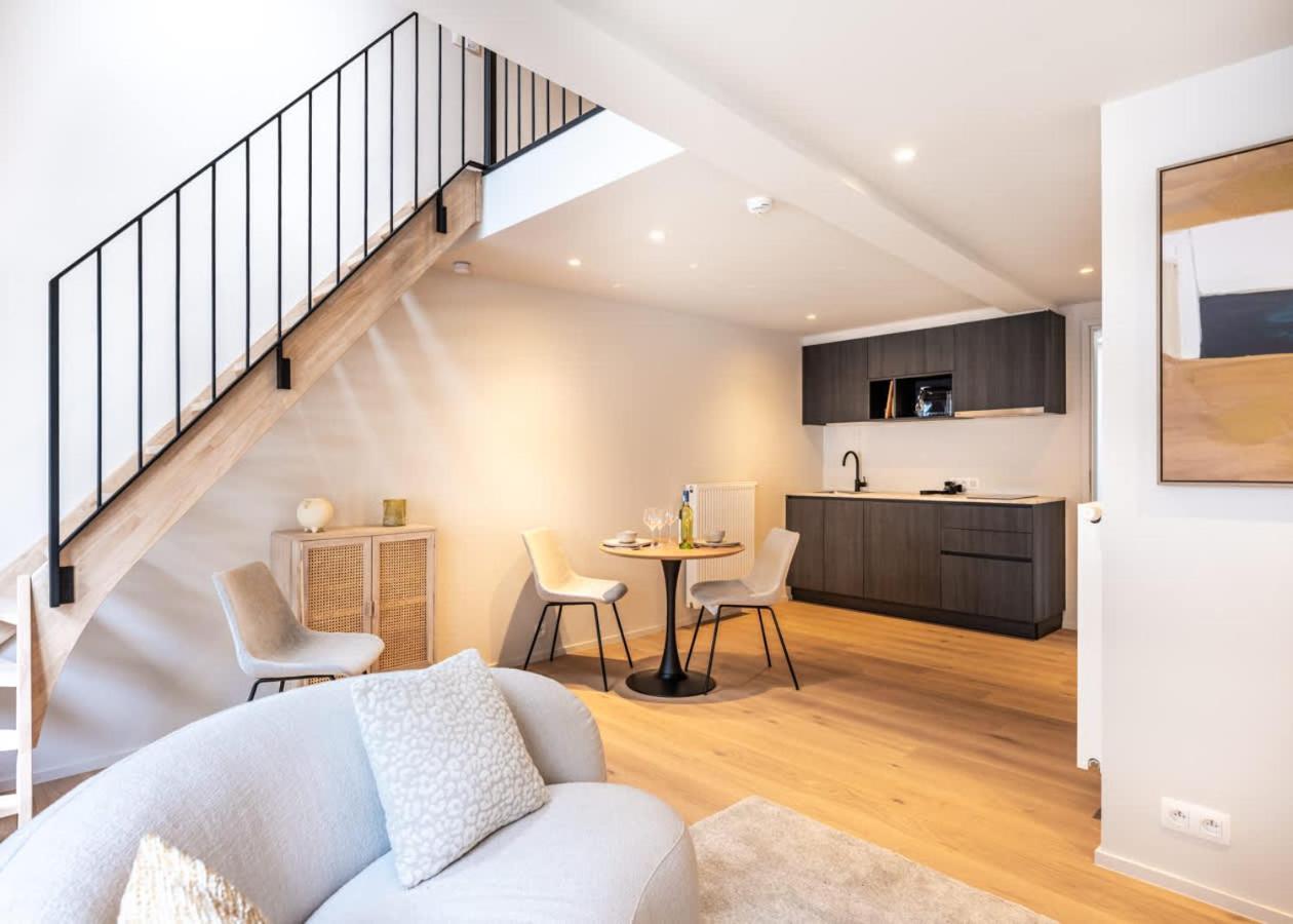 Huswell - Luxurious Duplex In Prime Location, Heart Of Apartment *